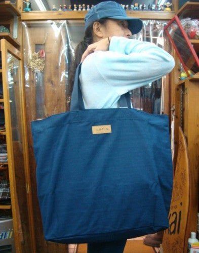 AQUAデニム ビッグトートバッグ 520-208（カラー：INDIGO）