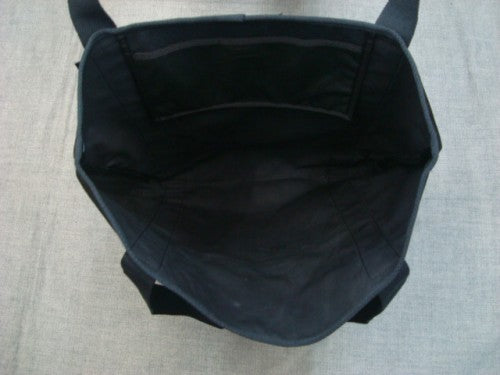 ESSENTIAL DAY TOTE 2.0 921645JP（カラー：BLACKOUT 02E）