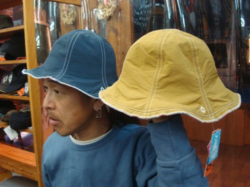 RB3599 REV.STACY TULIP PNL HAT