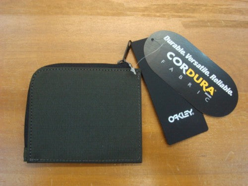 STREET WALLET 2.0 FOS900076（カラー：NEW DARK BRUSH 86L）