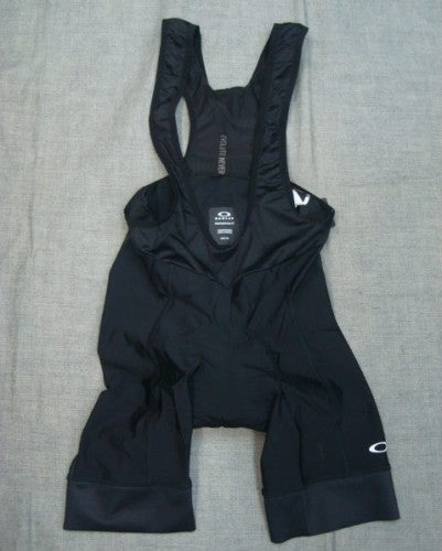 ENDURANCE BIB 2.0 FOA400595（カラー：BLACKOUT 02E）