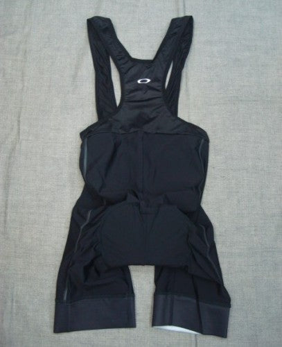 ENDURANCE BIB 2.0 FOA400595（カラー：BLACKOUT 02E）