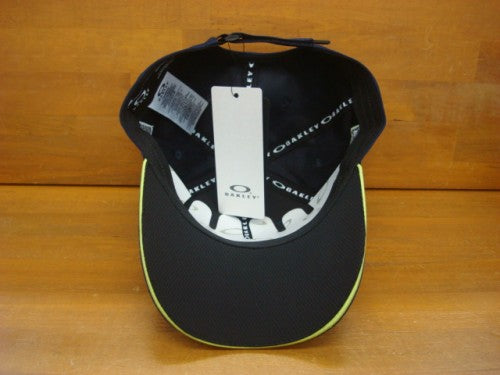 OAKLEY FIXED CAP 22.0 FOS901008（カラー：PEACOAT 67Z）