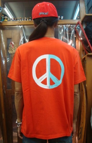 S/S TEE『PEACEマーク』 121-432（カラー：RED）サイズ：M（日本サイズ）