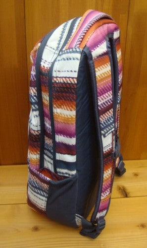 Campus Backpack L 33L BF237001（カラー：Blanket Stripe）・・店頭のみの販売！１点在庫有り