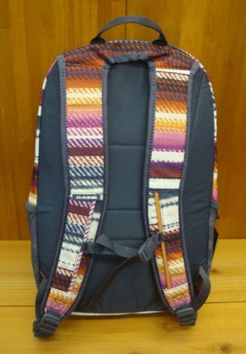 Campus Backpack M 25L BF237002（カラー：Blanket Stripe）・・店頭のみの販売！１点在庫有り