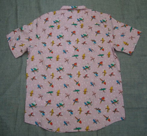 メンズ 【LUKE P x KRISTEN LW】 LP X KLW PARROTS SS ショートスリーブシャツ（カラー：PINK）BC041-133 AVYWT00273・・店頭のみの販売！Lサイズ在庫あり。