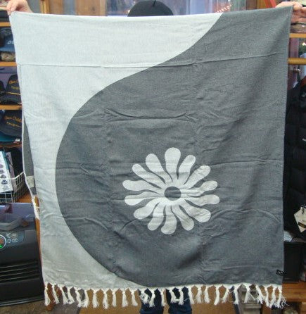 SLOWTIDE（スロータイド）BEACH TOWEL（ビーチタオル）STTT014 BOTANICAL BALANCE TURKISH TOWEL- BLACK（ボタニカルバランスターキッシュタオルブラック）