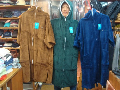 DECANT MICROFIBER FULL ZIP UP PONCHO(デキャントマイクロファイバーフルジップアップポンチョ）単色