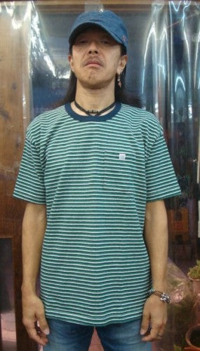 マルチボーダーPKT TEE 124-550（カラー：NAVY/GREEN）