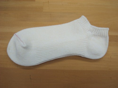 平織りスニーカー MENS 102280　カラー：White（サイズは25-27cmのワンサイズ）