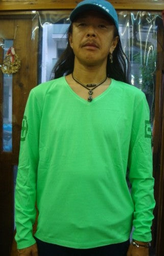 EL DORA（カラー：15-6340 IRISH GREEN）・・実物は、もう少し黄緑ぽい感じです！
