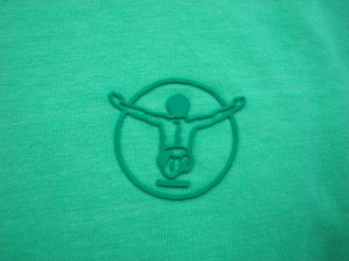 SALTBURN（カラー：15-6340 IRISH GREEN）・・実物は、もう少し黄緑ぽい感じです！
