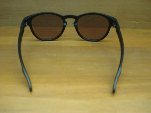 Latch(Low Bridge Fit) (ラッチローブリッジフィット) 0OO9349（934951 - Matte black）・・店頭のみの販売！在庫１点有り
