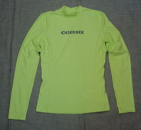 MEN SWIM SHIRT 00015809（カラー：13-0535 SHARP GREEN）