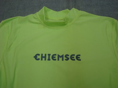 MEN SWIM SHIRT 00015809（カラー：13-0535 SHARP GREEN）