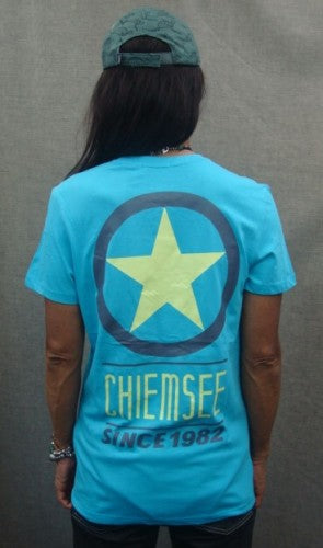 MEN T-SHIRT 00016055（カラー：15-4720 RIVER BLUE）・・実物はもう少しトーン低い綺麗なブルーです！