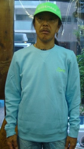 PAULIO（カラー：14-4318 SKY BLUE）