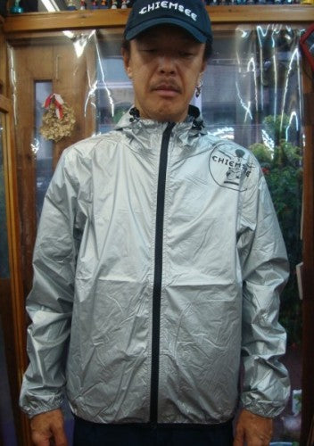 RAIN JACKET（カラー：877 SILVER METALIC ）