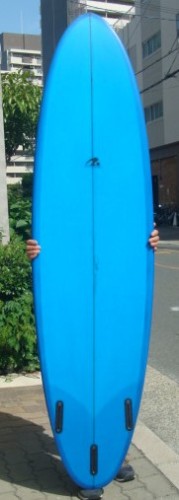 Blue gun japan 6'10.5"x20,5"x2,7"・・１点在庫有り(ストックボード)