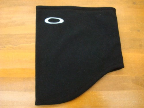 O NECK WARMER 2.0 911242JP（カラー：BLACK 001）
