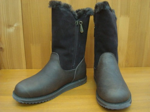 Latrobe（WATER PROOF） カラー：Espresso