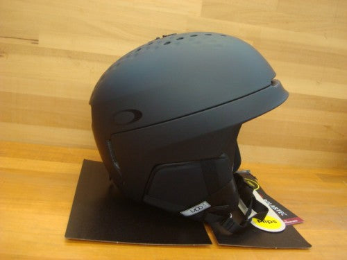 OAKLEY SNOW HELMET (オークリースノーヘルメット) MOD3 - ASIA FIT-MIPS（エムオーディースリーアジアフィットミップス） Lサイズ （61-65cm）FOS901056-09J（カラー：Matte Blackout 09J）