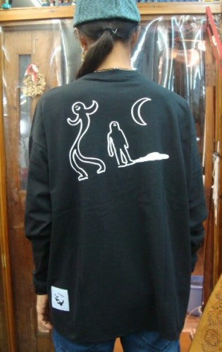 FX20-601 Mark Gonzales(マーク・ゴンザレス)  x FLATLUX - Alien Ls-T（カラー：black）コラボレーション商品