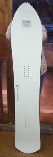 KORUA SHAPES SNOWBOARD（コルアシェイプススノーボード）CAFE RACER （カフェレーサー）156cm・・店頭のみの販売！　販売価格￥８４７００（税込）・・在庫１点有