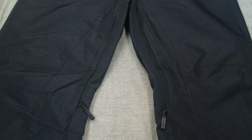 MEN SKI PANTS 00008802（カラー：19-3911 BLACK BEAUTY）