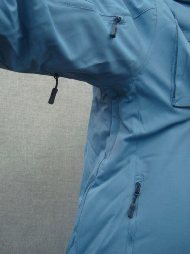 MEN SKI JACKET 00014280（カラー：18-4215 BLUE MIRAGE）