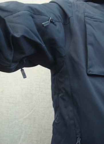 MEN SKI JACKET 00014280（カラー：19-3911 BLACK BEAUTY）