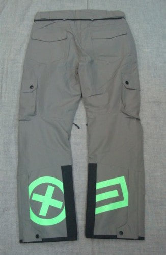 MEN SKI PANTS 00014247（カラー：18-0515 DUSTY OLIVE）