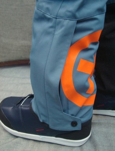 MEN SKI PANTS 00014247（カラー：18-4215 BLUE MIRAGE）