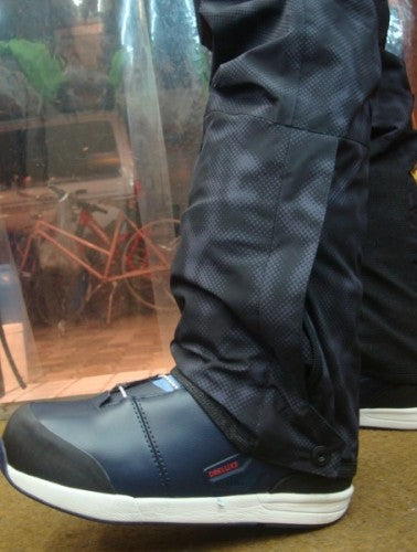 TAOS 2（カラー：9078 BLACK/D GREY AOP）