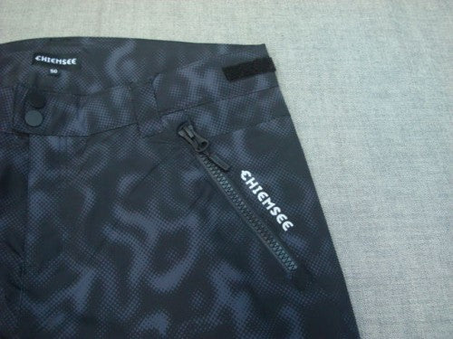 TAOS 2（カラー：9078 BLACK/D GREY AOP）