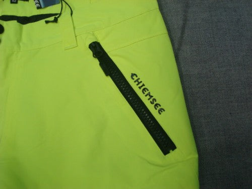TAOS（カラー：13-0630 SAFETY YELLOW）