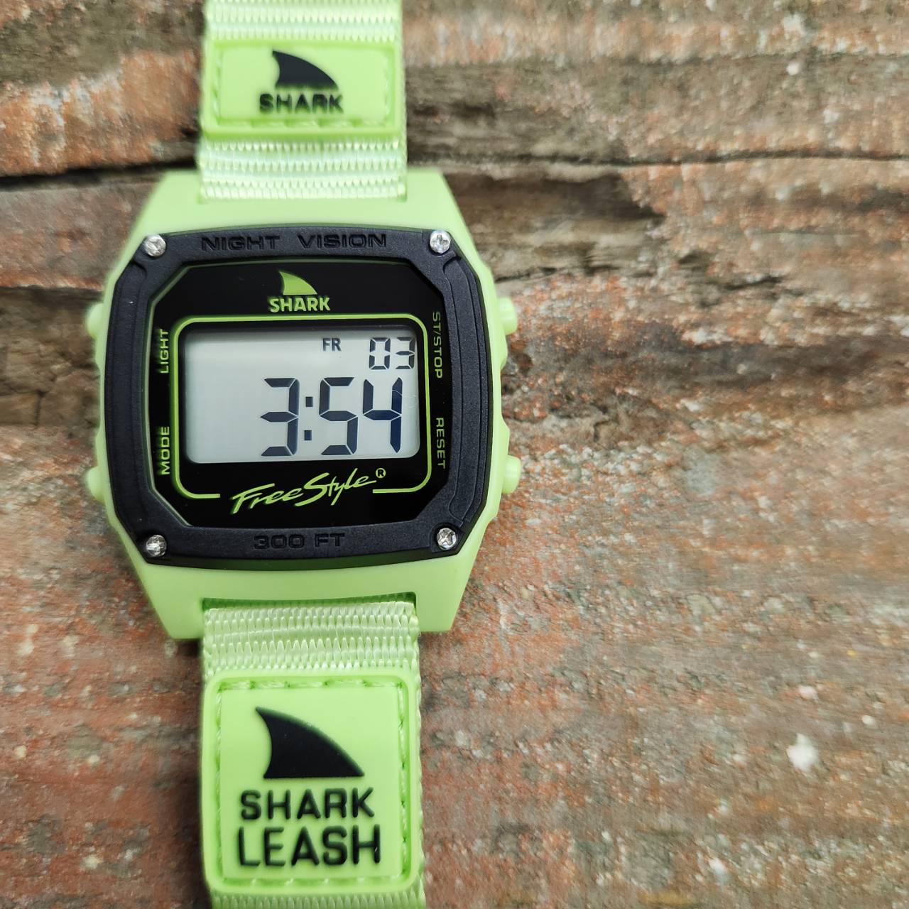 SHARK CLASSIC LEASH(シャーククラシックリーシュ) STYLE #101286（カラー：Pistachio）