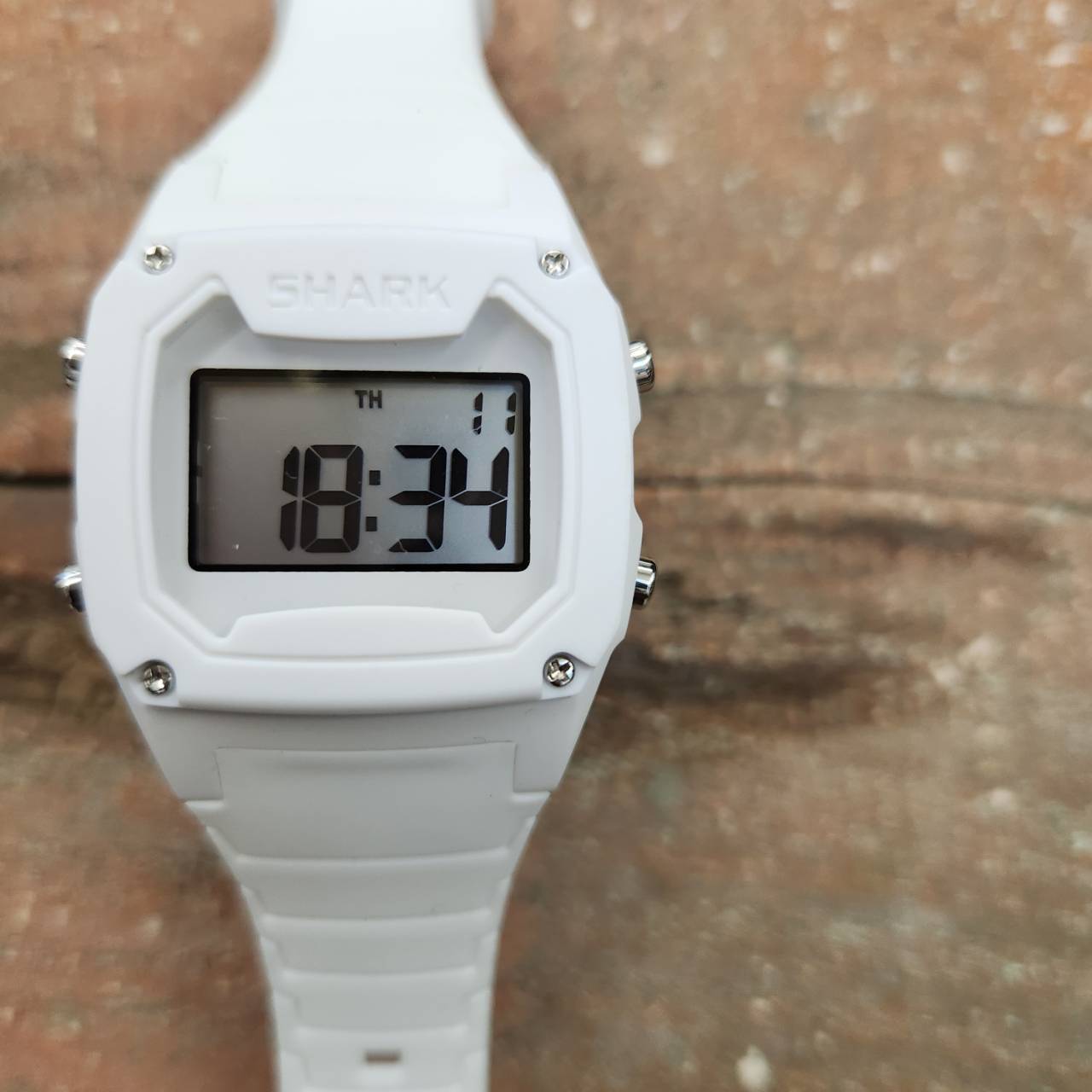 SHARK CLASSIC SILICONE(シャーククラシックシリコン) STYLE #101013 0100013A1735（カラー：WHITE OUT）