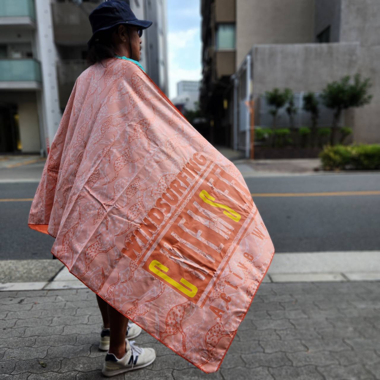 UNISEX BEACH TOWEL 3326134（カラー：16-1442 MELON）