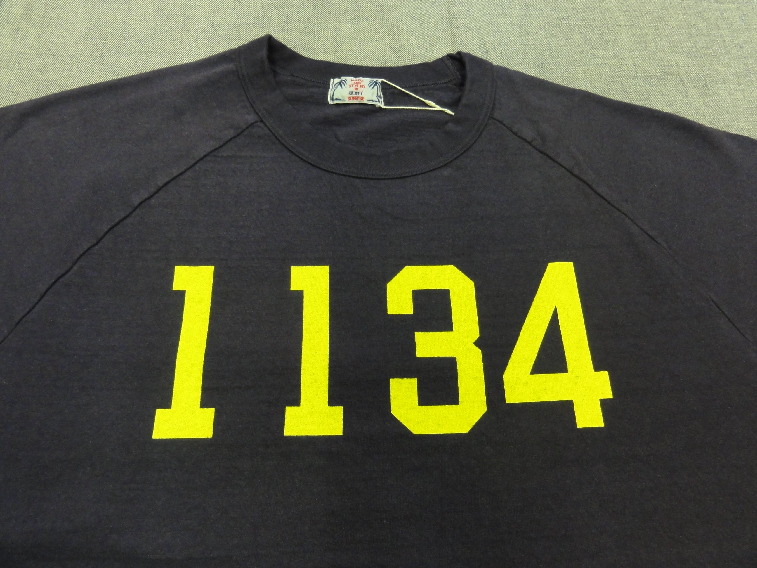 1134 Y-1103B（カラー：プラントネイビー）