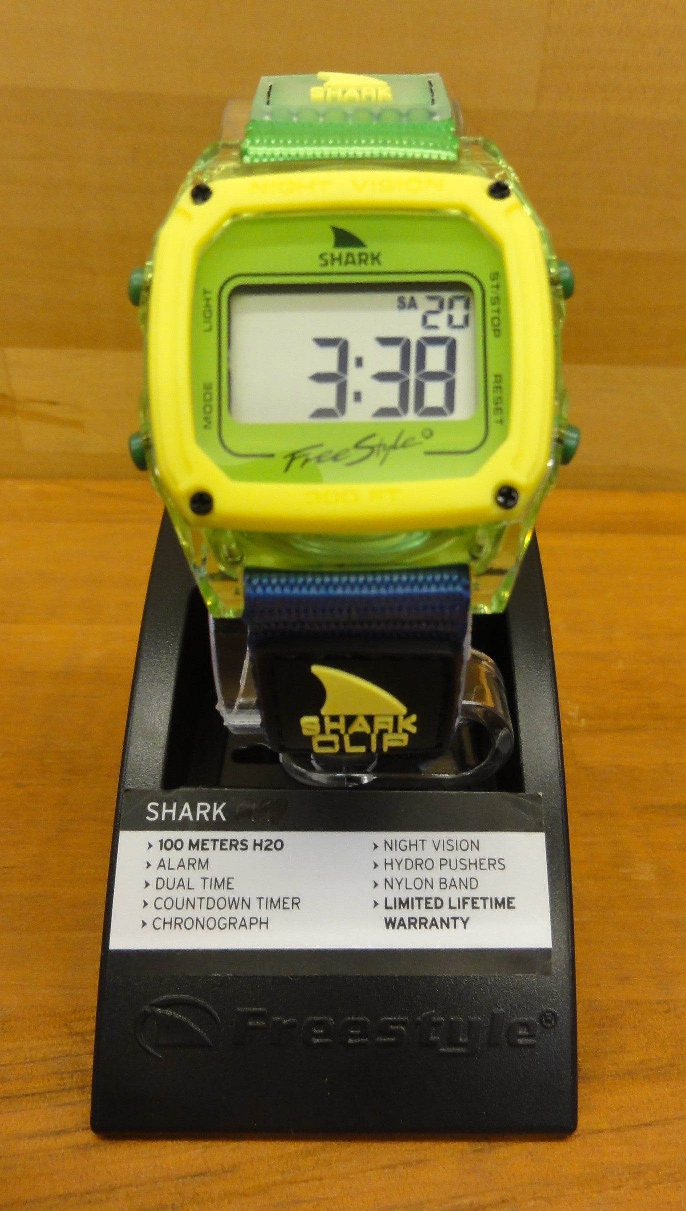 SHARK CLASSIC CLIP(シャーククラシッククリップ) STYLE #101276（カラー：Neon Coast）