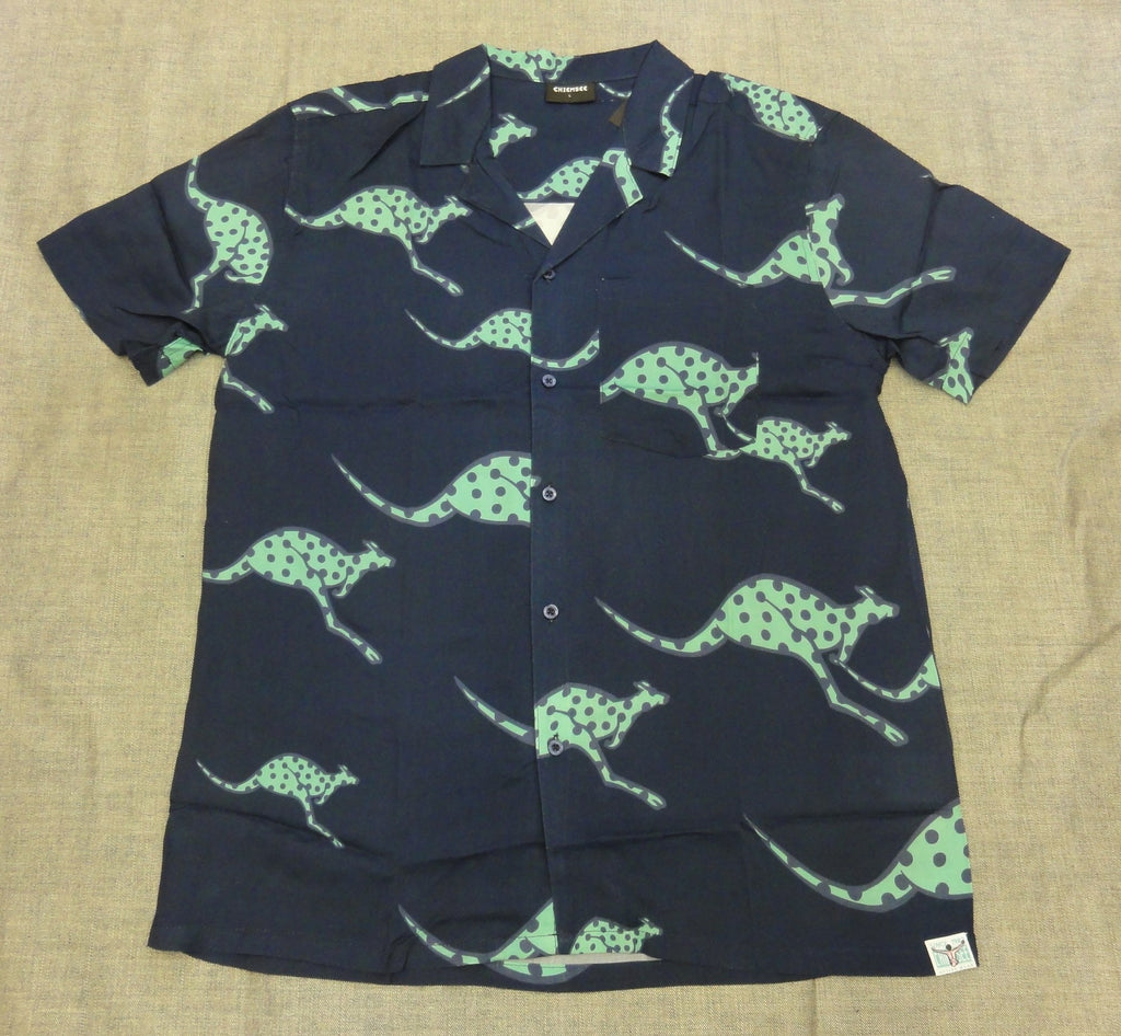 MEN SHIRT 3326013（カラー：19-4010 TOTAL ECLIPS）
