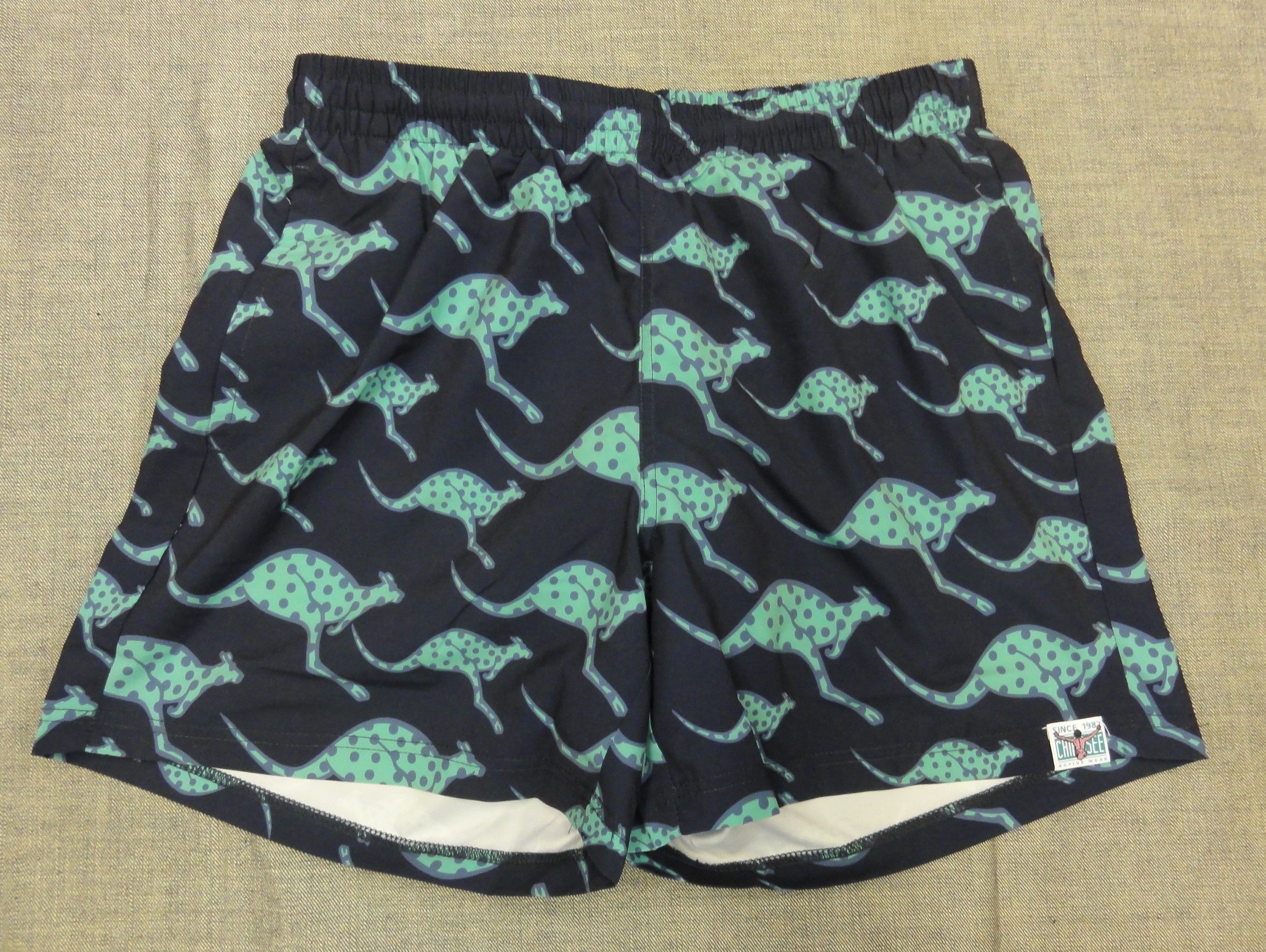 MEN SWIM SHORTS 3326015（カラー：19-4010 TOTAL ECLIPS）