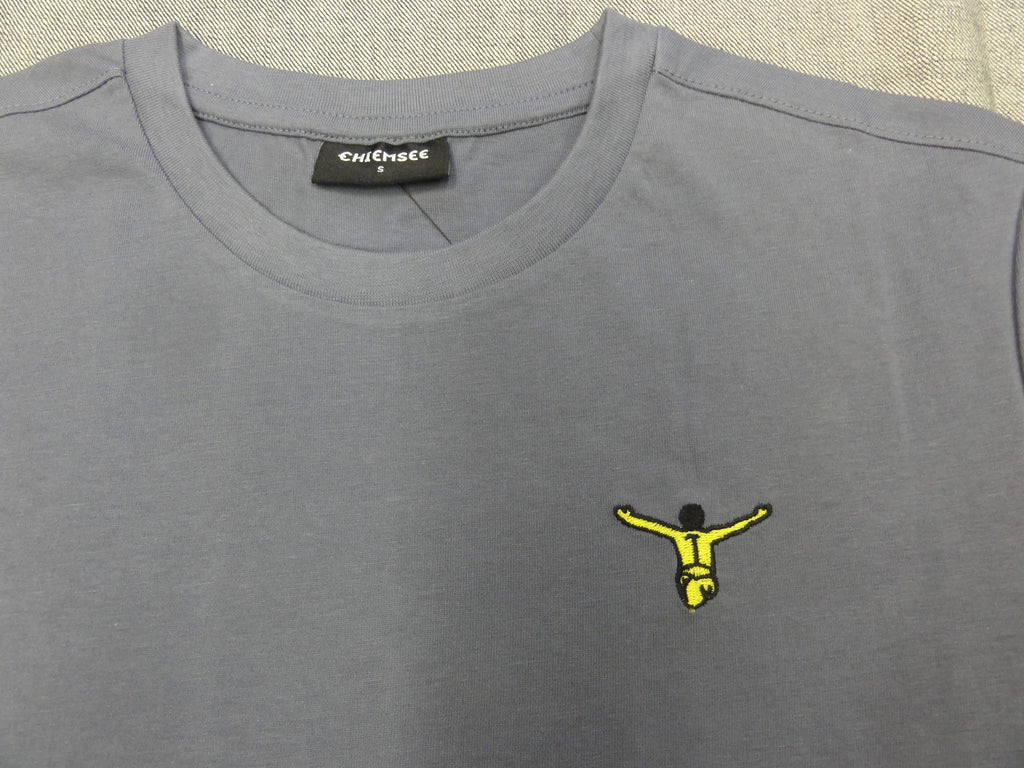 MEN T-SHIRT 00015756（カラー：18-3912 GRISAILLE）