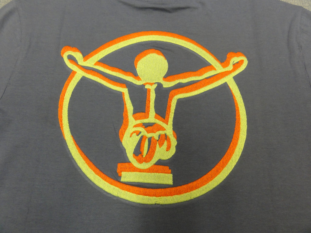 MEN T-SHIRT 3326143（カラー：18-3912 GRISAILLE）