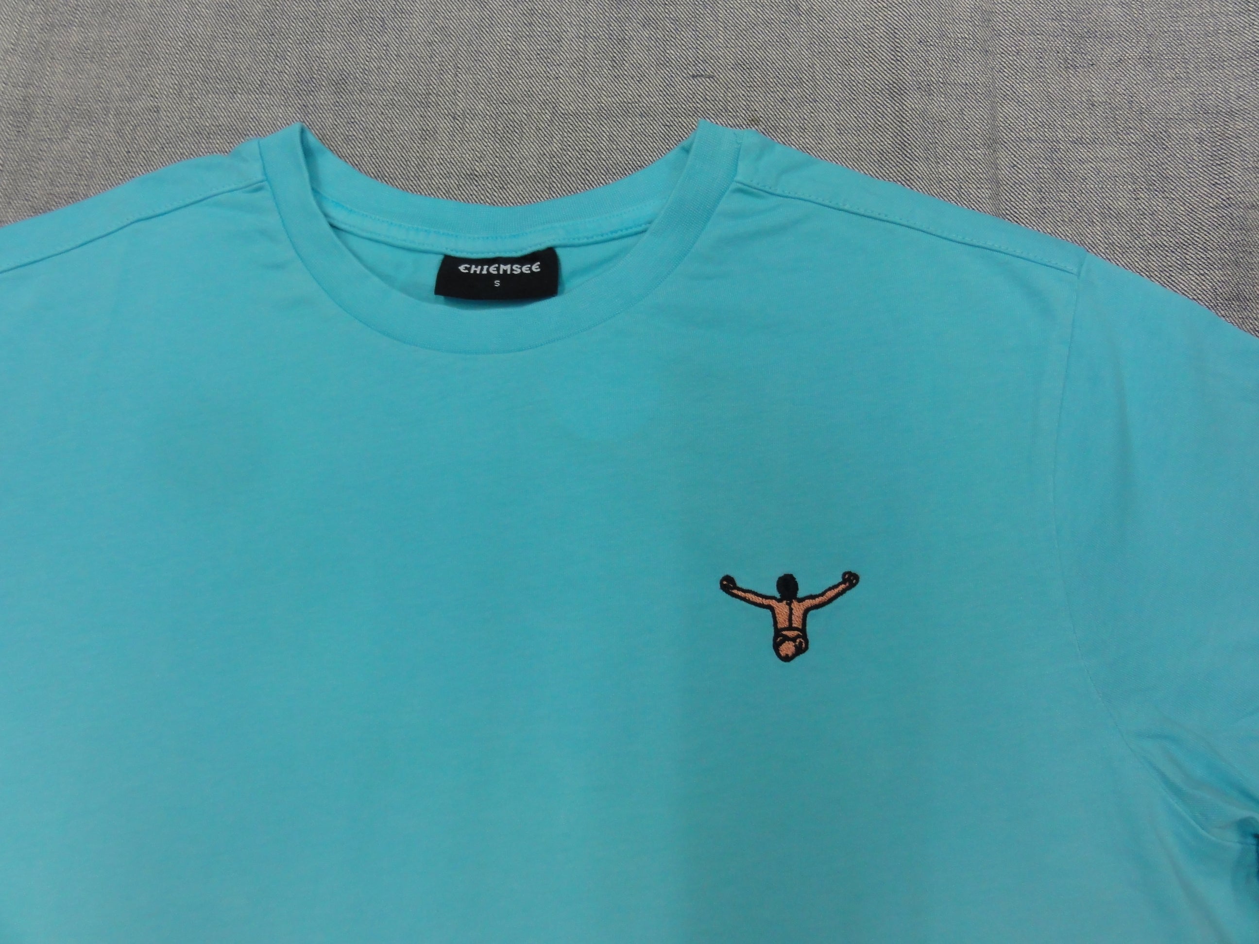 MEN T-SHIRT 3326016（カラー：13-4307 TROPICAL BREEZE）