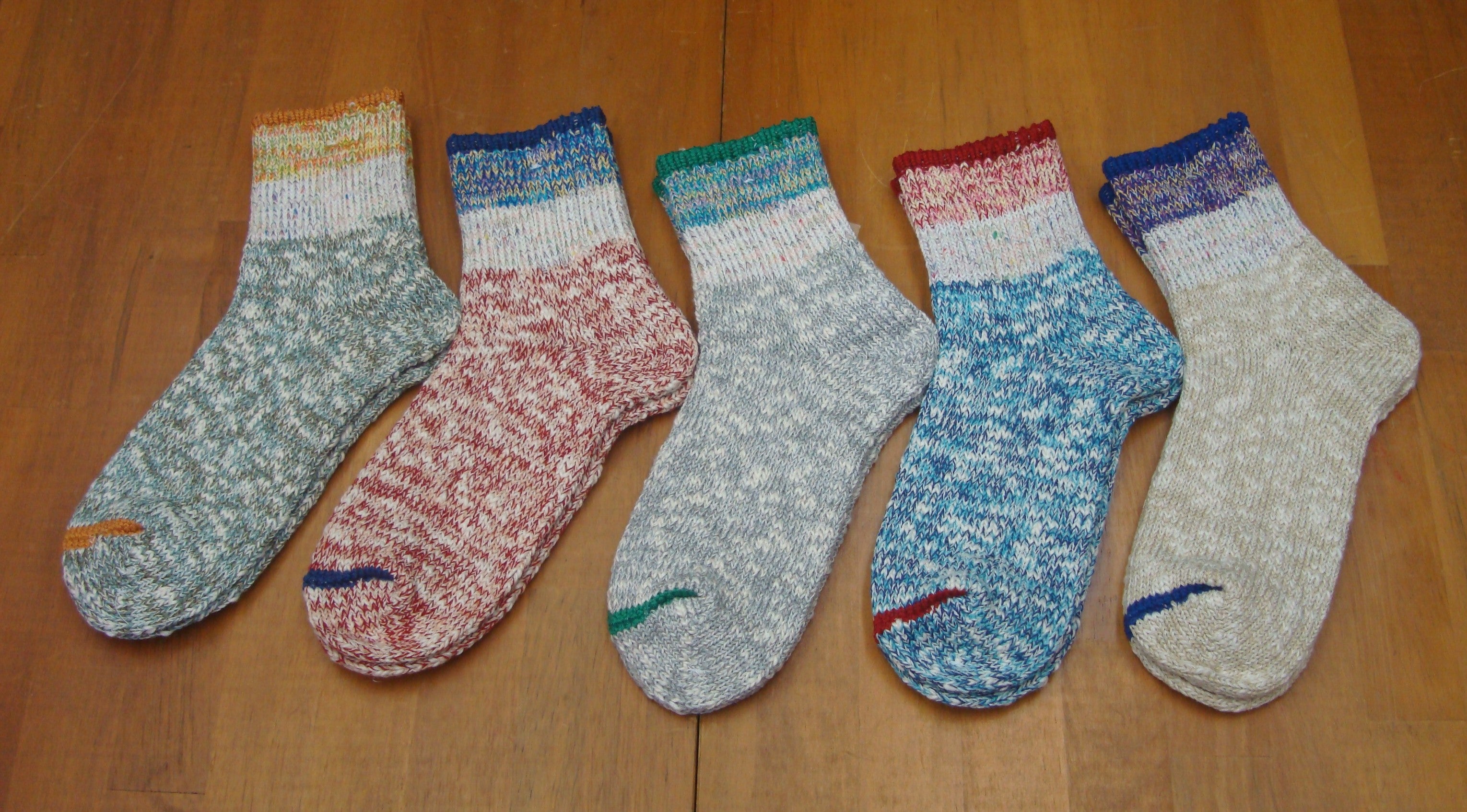 6 色ツイスター&スラブネップ LADIES 20656（サイズは23-25cmのワンサイズ）