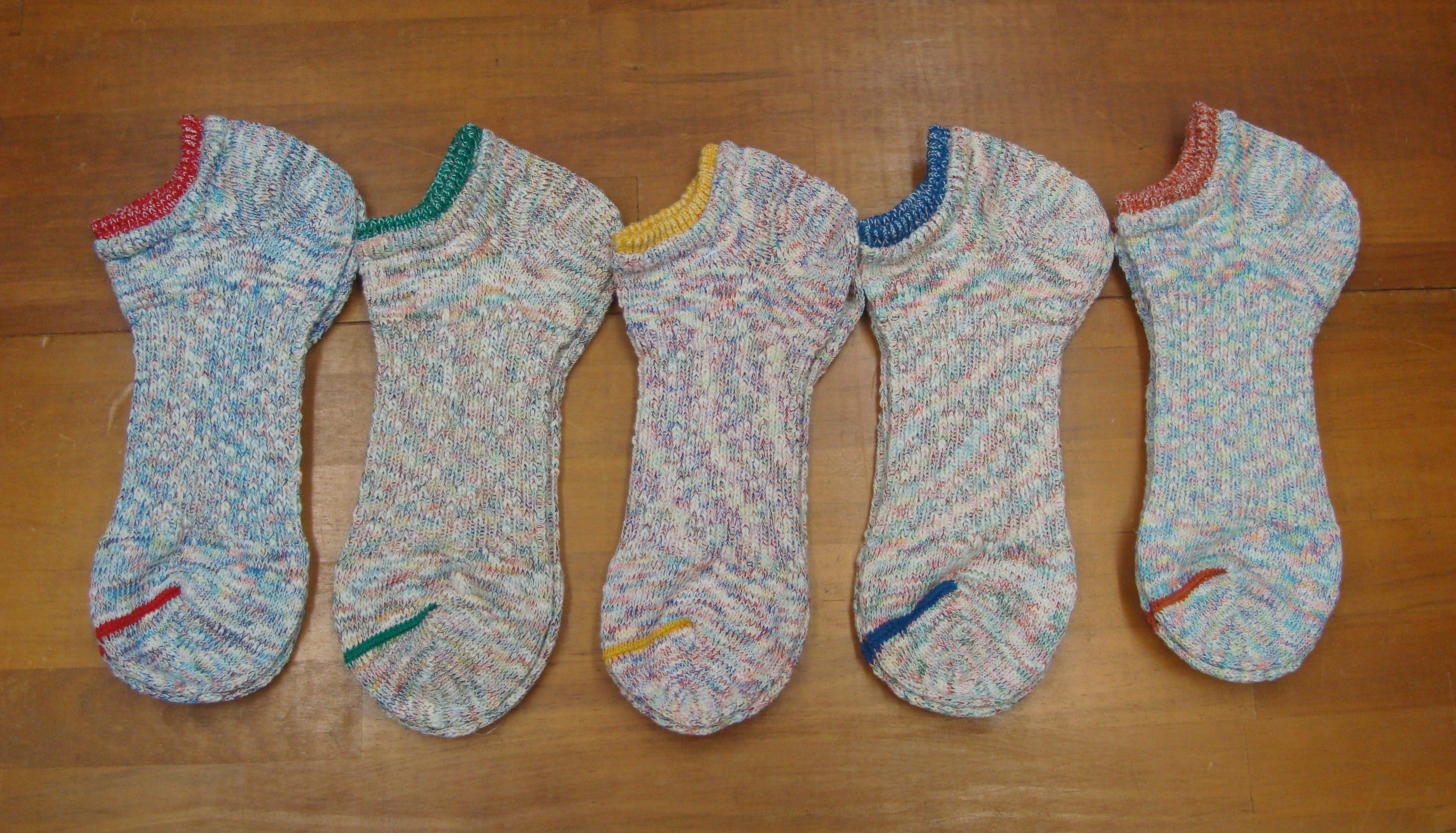 トップ切り替えリップルスニーカー MENS 10682（サイズは25-27cmのワンサイズ）