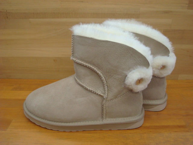 Collingrove（カラー：Almond）サイズ：24cm(W7)